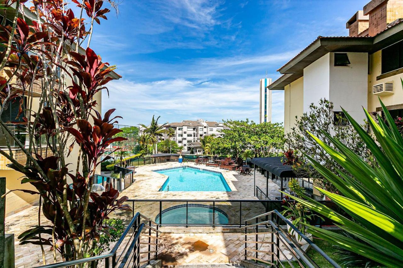 Apto Com Sacada E Churrasq 260M Praia Brava Coi302 Florianopolis Exterior photo